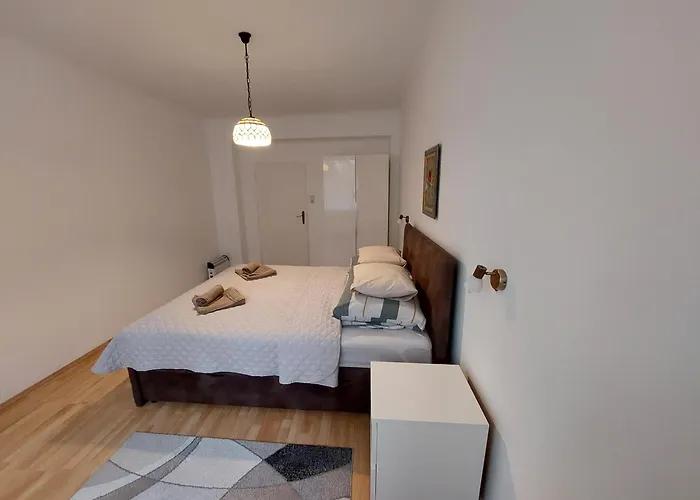 Apartment 3-rooms For Up To 4 Persons Near To Prater
